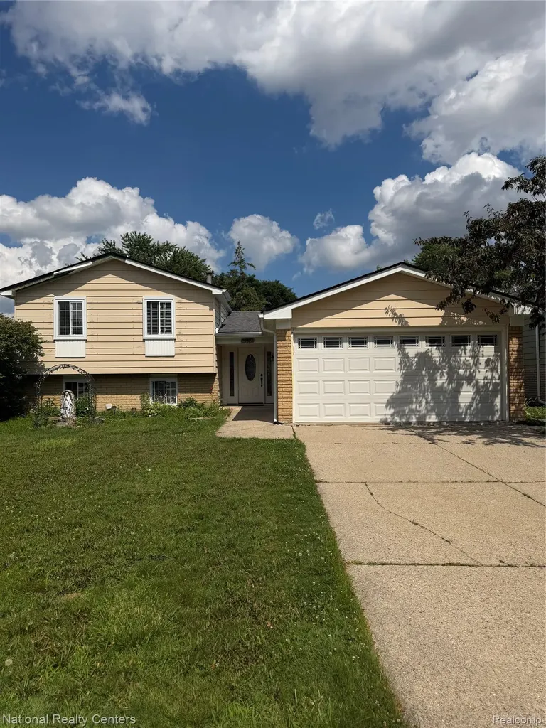 39392 Owendale Drive Sterling Heights City MI 48310