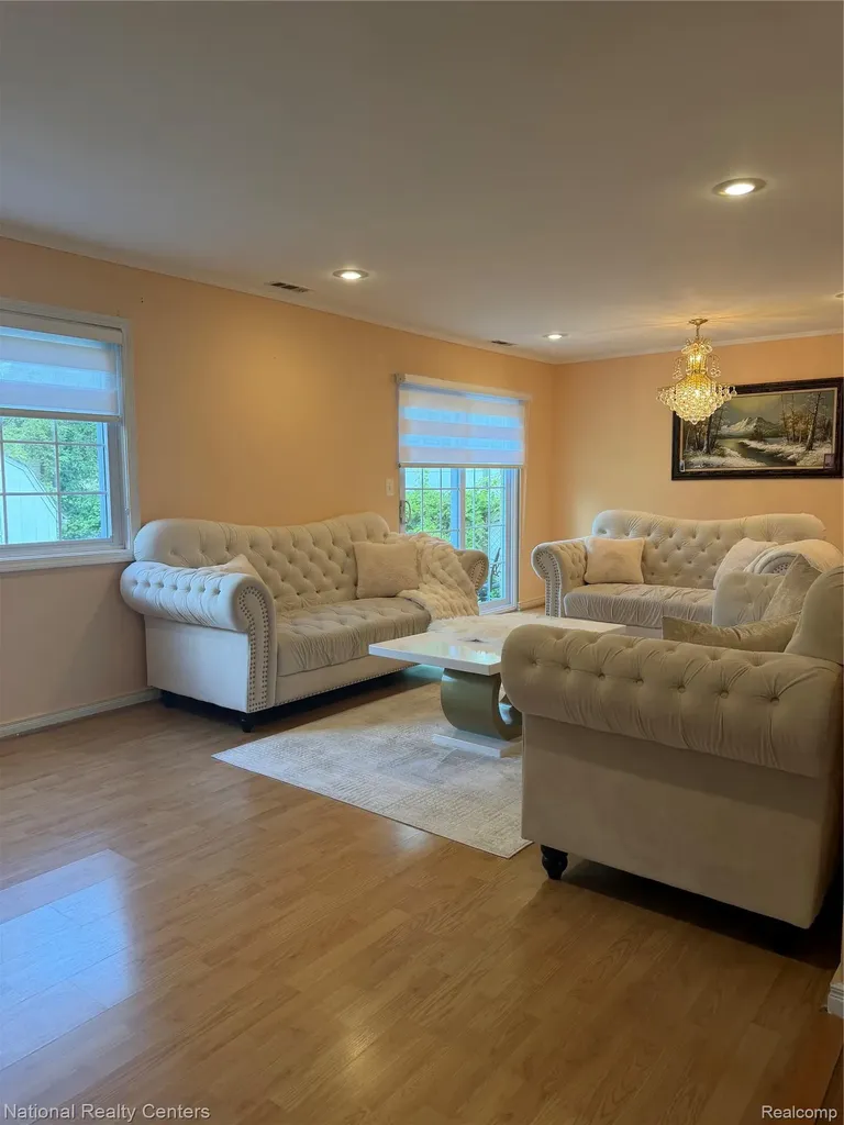 39392 Owendale Drive Sterling Heights City MI 48310