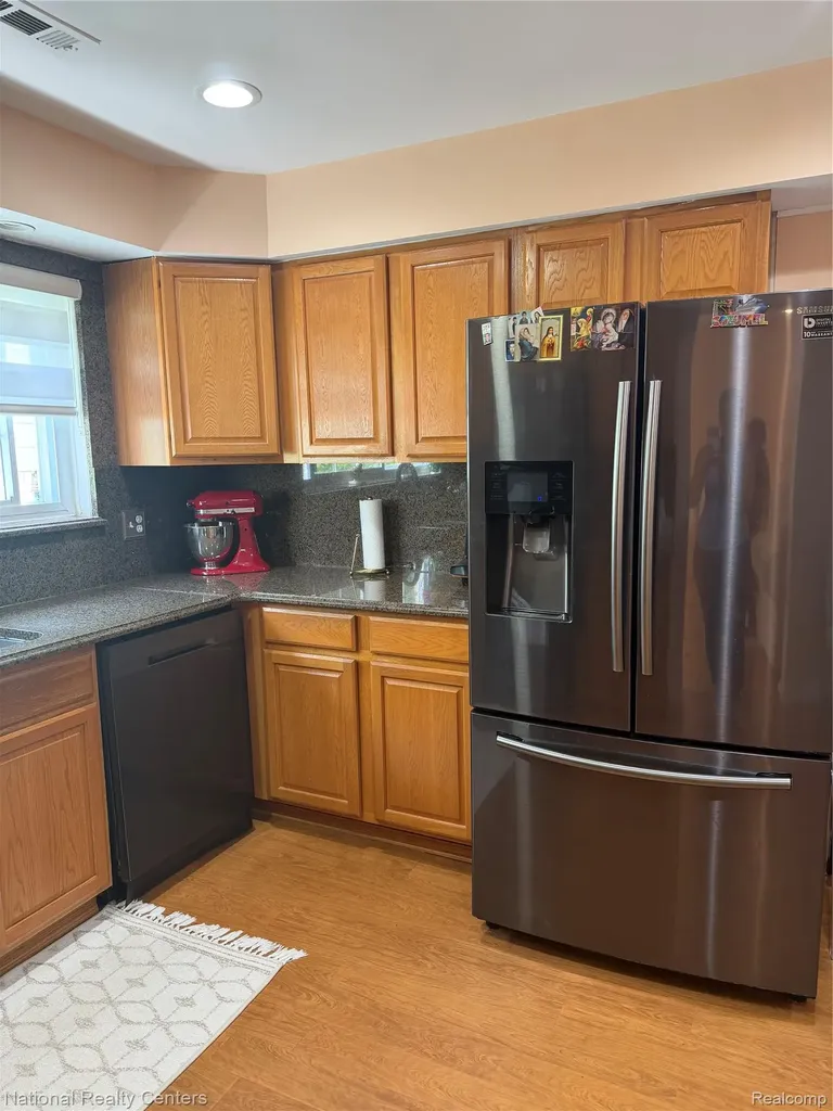 39392 Owendale Drive Sterling Heights City MI 48310