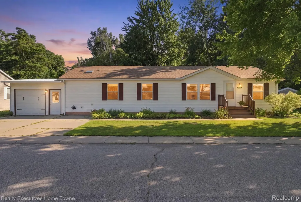 508 Bush Lake Lane Kimball Township MI 48074