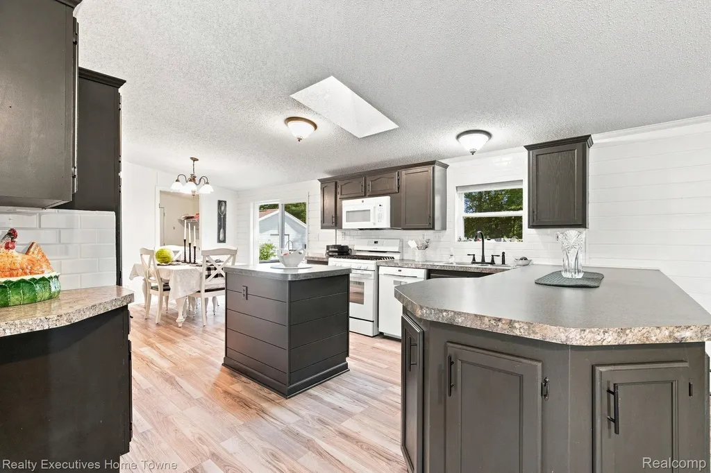 508 Bush Lake Lane Kimball Township MI 48074