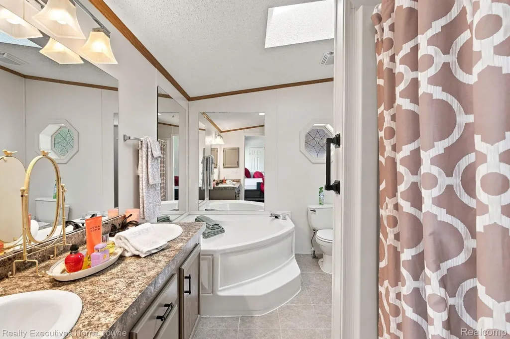 508 Bush Lake Lane Kimball Township MI 48074