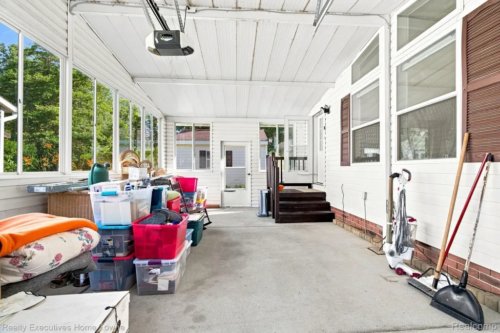 508 Bush Lake Lane Kimball Township MI 48074