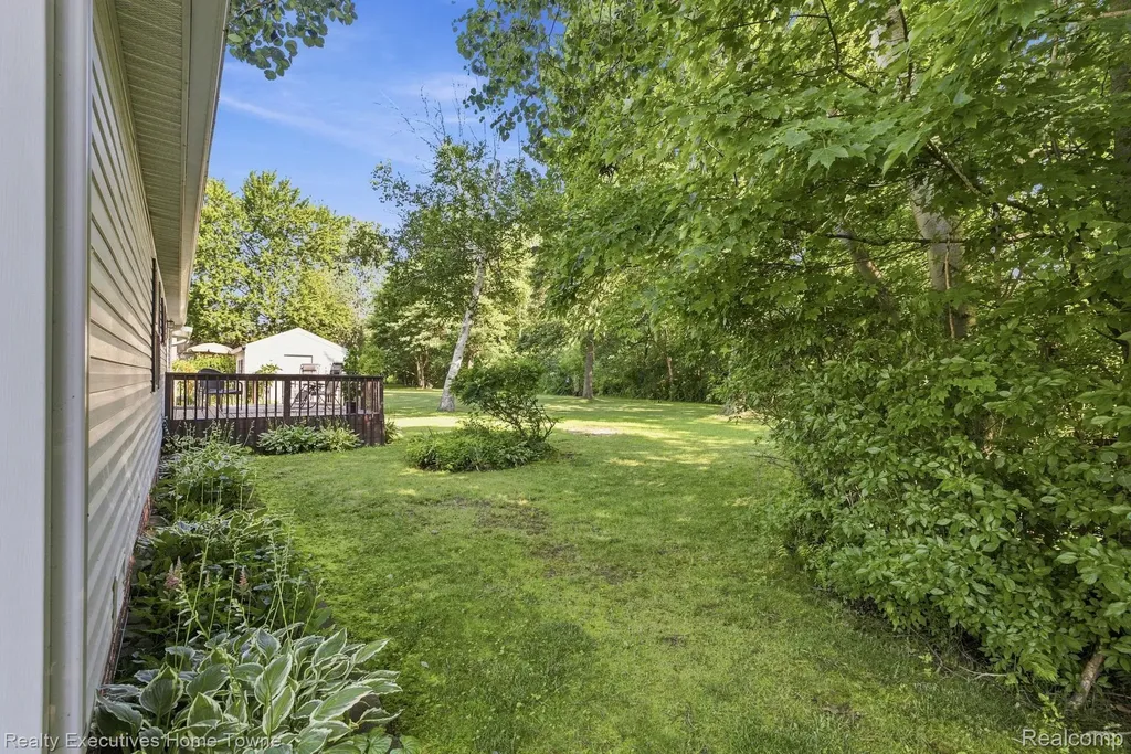 508 Bush Lake Lane Kimball Township MI 48074