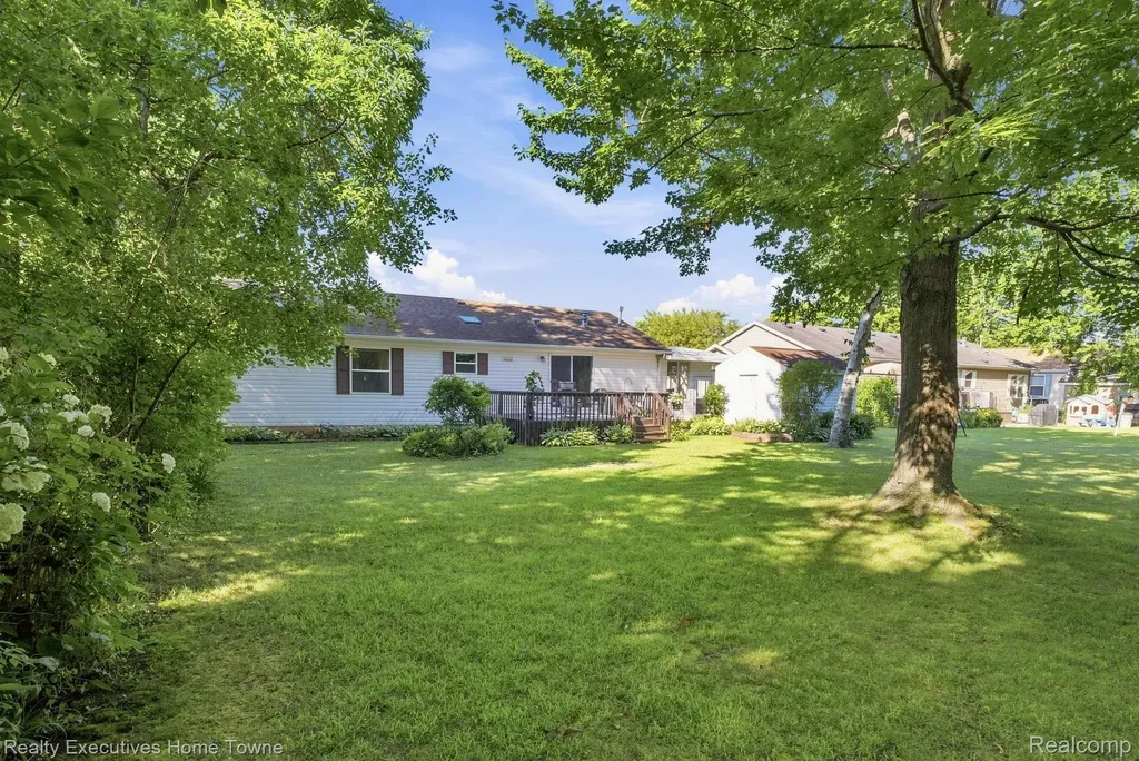 508 Bush Lake Lane Kimball Township MI 48074