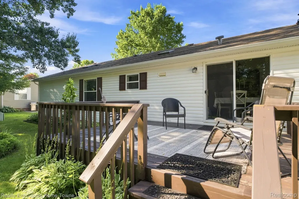 508 Bush Lake Lane Kimball Township MI 48074