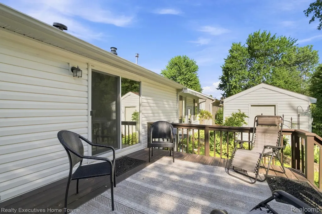 508 Bush Lake Lane Kimball Township MI 48074