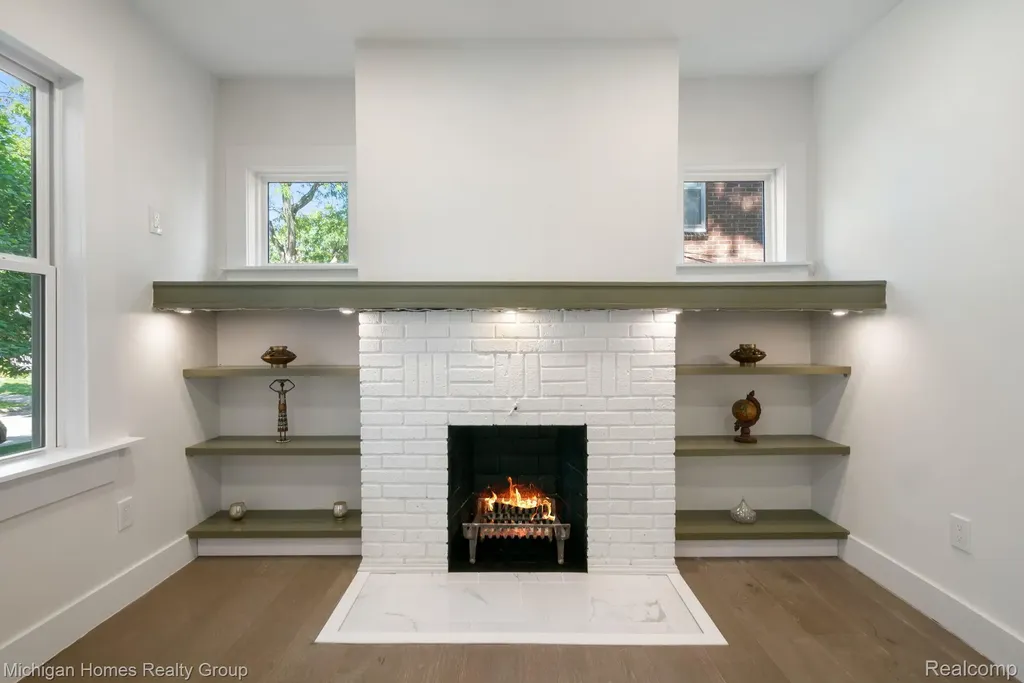 62 Wellesley Dr. Drive Pleasant Ridge City MI 48069