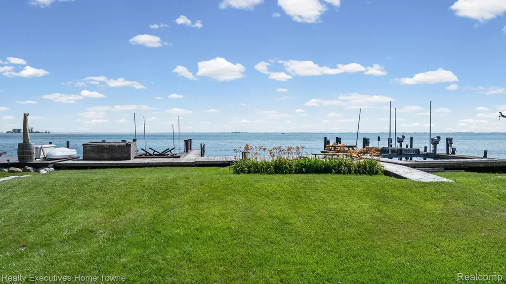 38536 Lakeshore Drive Harrison Charter Township MI 48045