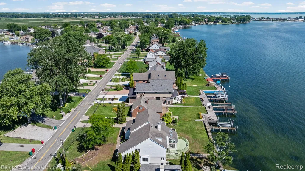 38536 Lakeshore Drive Harrison Charter Township MI 48045