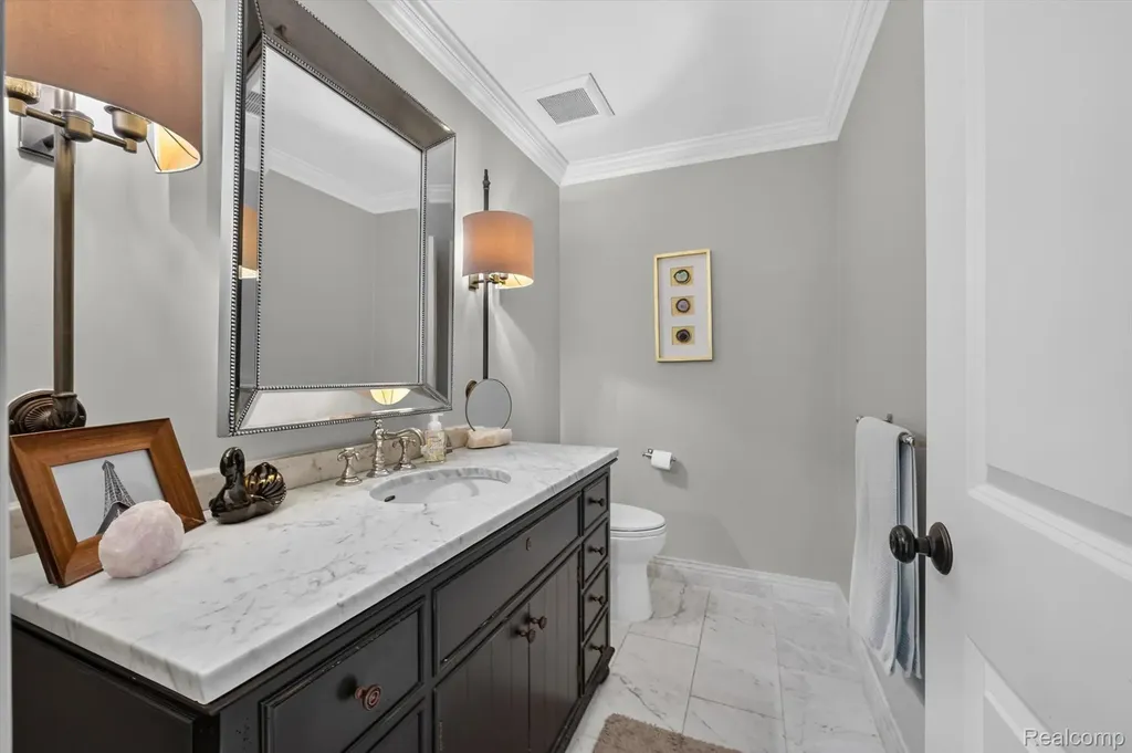 3115 Glengrove Drive Rochester Hills City MI 48309