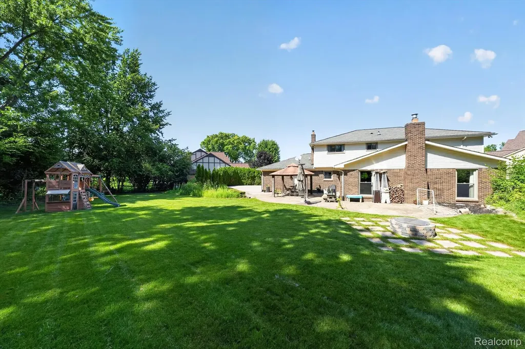 3115 Glengrove Drive Rochester Hills City MI 48309