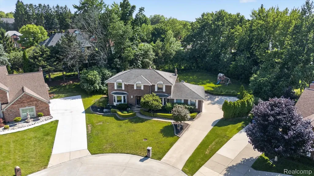 3115 Glengrove Drive Rochester Hills City MI 48309