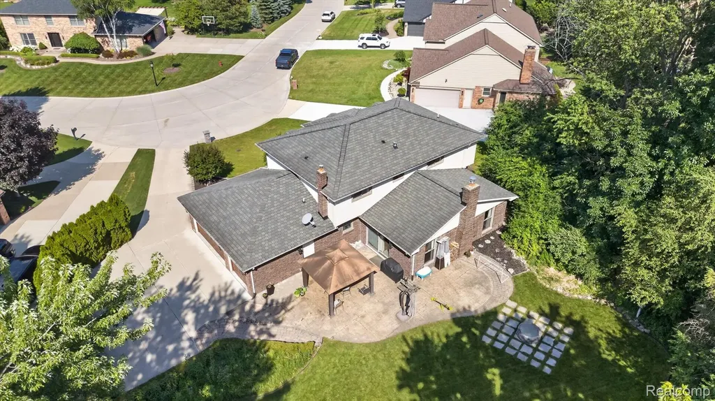 3115 Glengrove Drive Rochester Hills City MI 48309