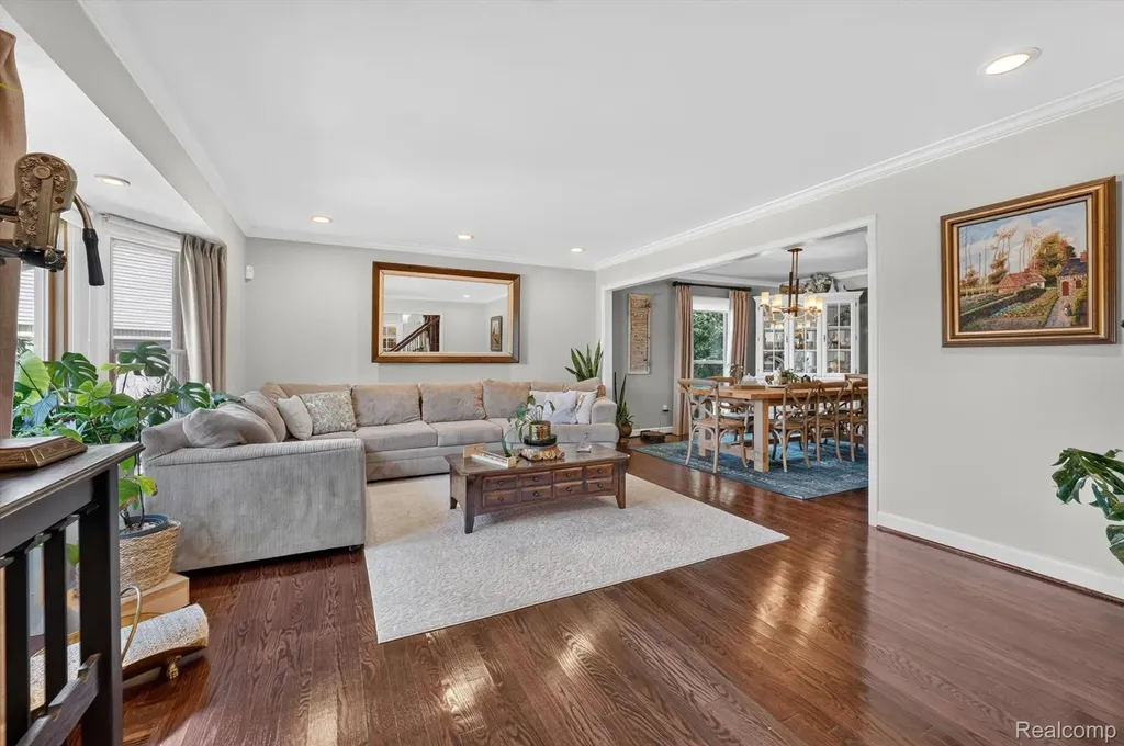 3115 Glengrove Drive Rochester Hills City MI 48309