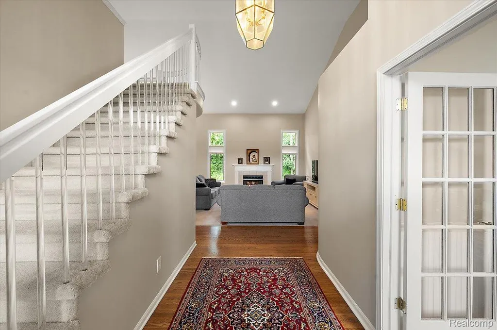 3359 Paddington Court Rochester Hills City MI 48309