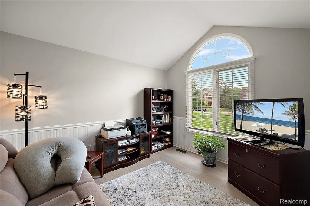 3359 Paddington Court Rochester Hills City MI 48309