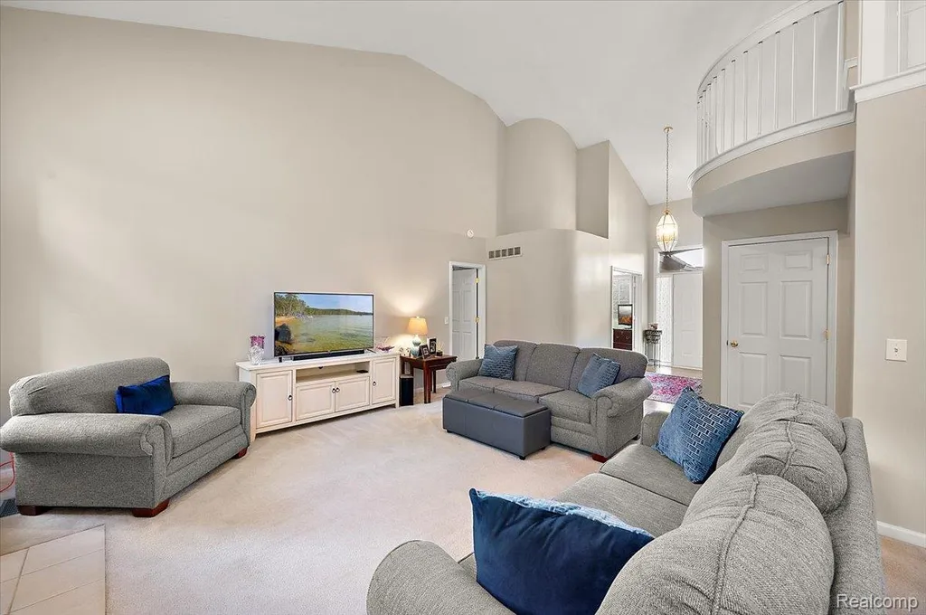 3359 Paddington Court Rochester Hills City MI 48309