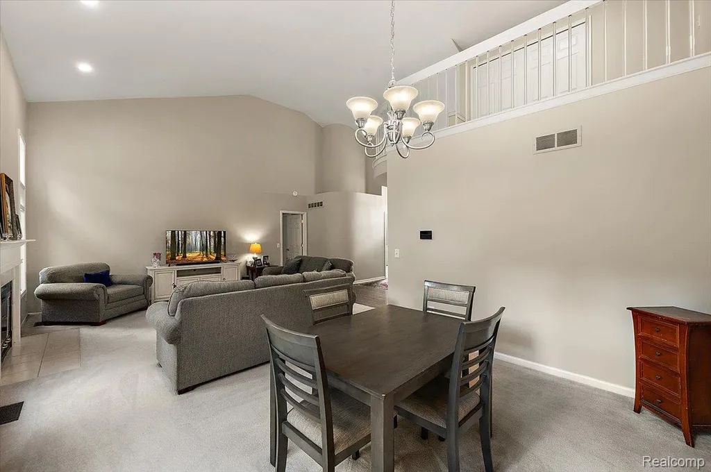 3359 Paddington Court Rochester Hills City MI 48309