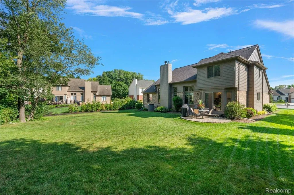 3359 Paddington Court Rochester Hills City MI 48309