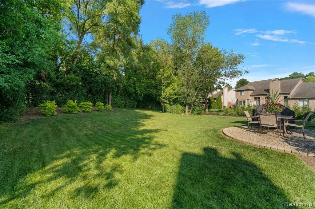 3359 Paddington Court Rochester Hills City MI 48309