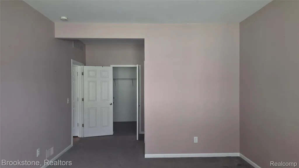 1976 Pinecroft Drive Canton Charter Township MI 48188