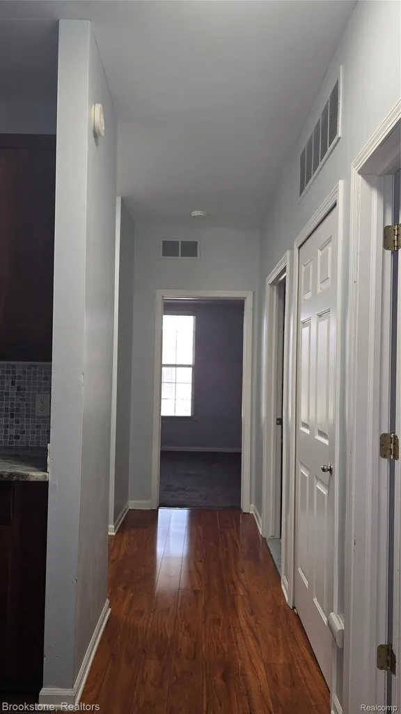 1976 Pinecroft Drive Canton Charter Township MI 48188
