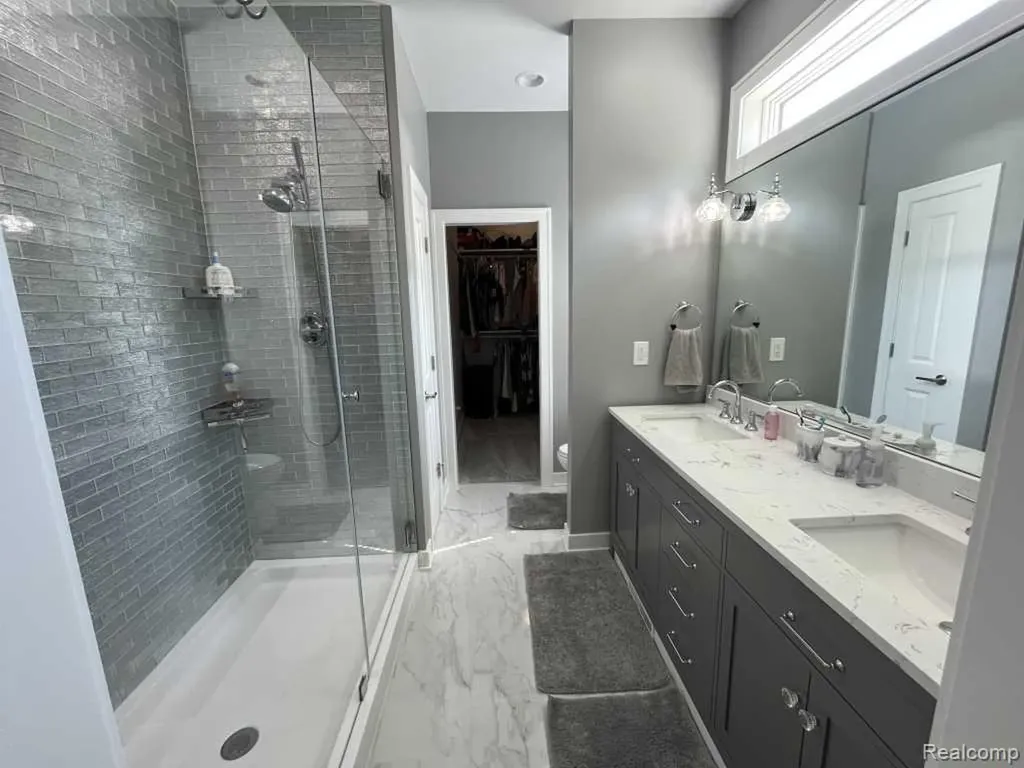 3384 W Howell Road Alaiedon Township MI 48854