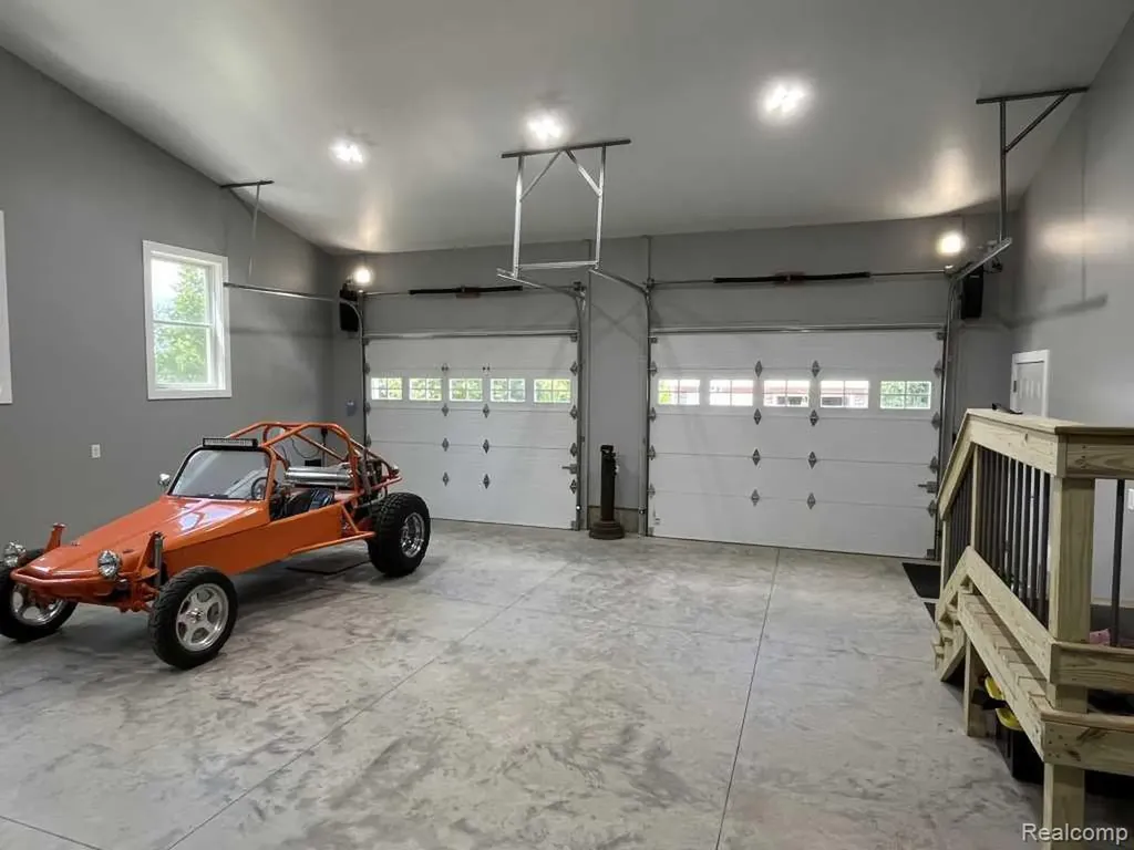 3384 W Howell Road Alaiedon Township MI 48854