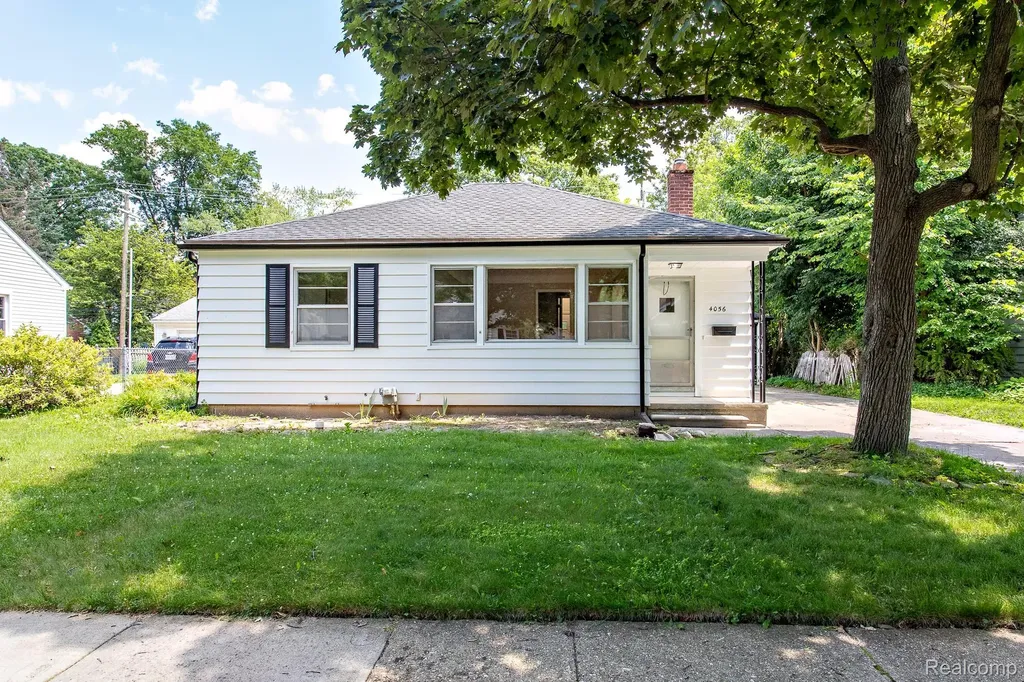4056 Robina Avenue Berkley City MI 48072