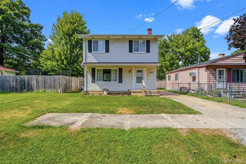 1405 E Williamson Street Burton City MI 48529
