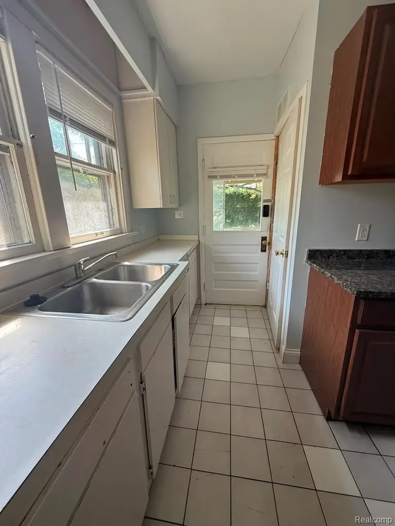 203 Koch Avenue Ann Arbor City MI 48103