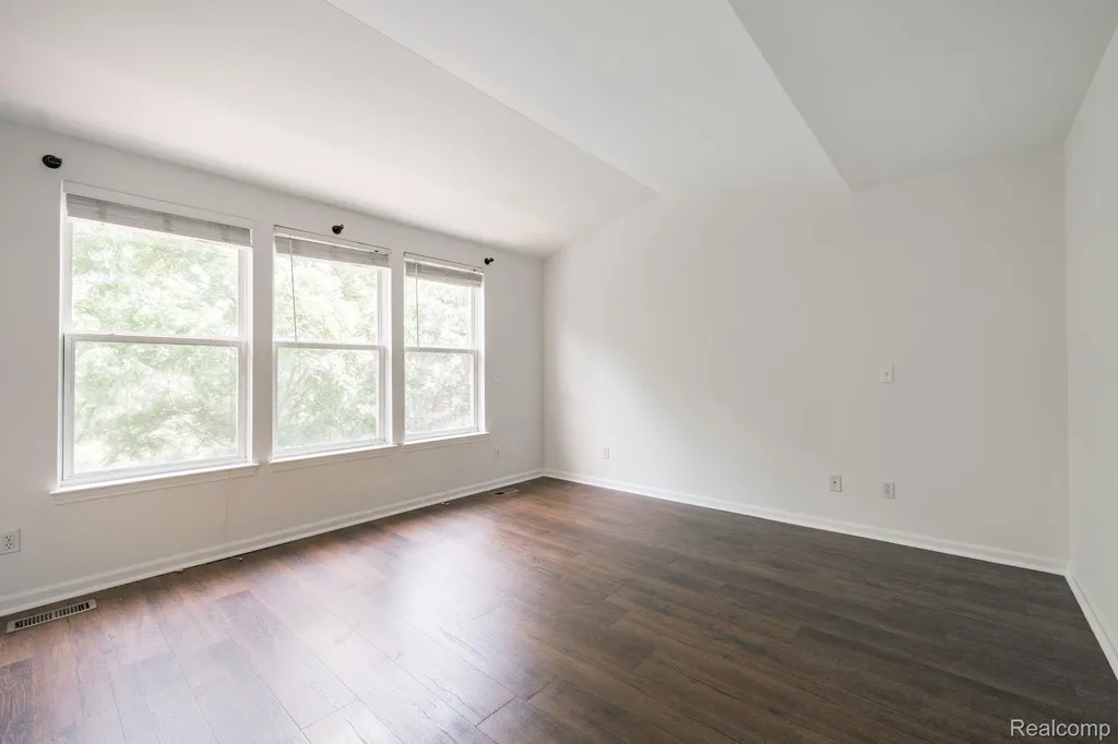 416 Otter Run Road Holly Township MI 48442