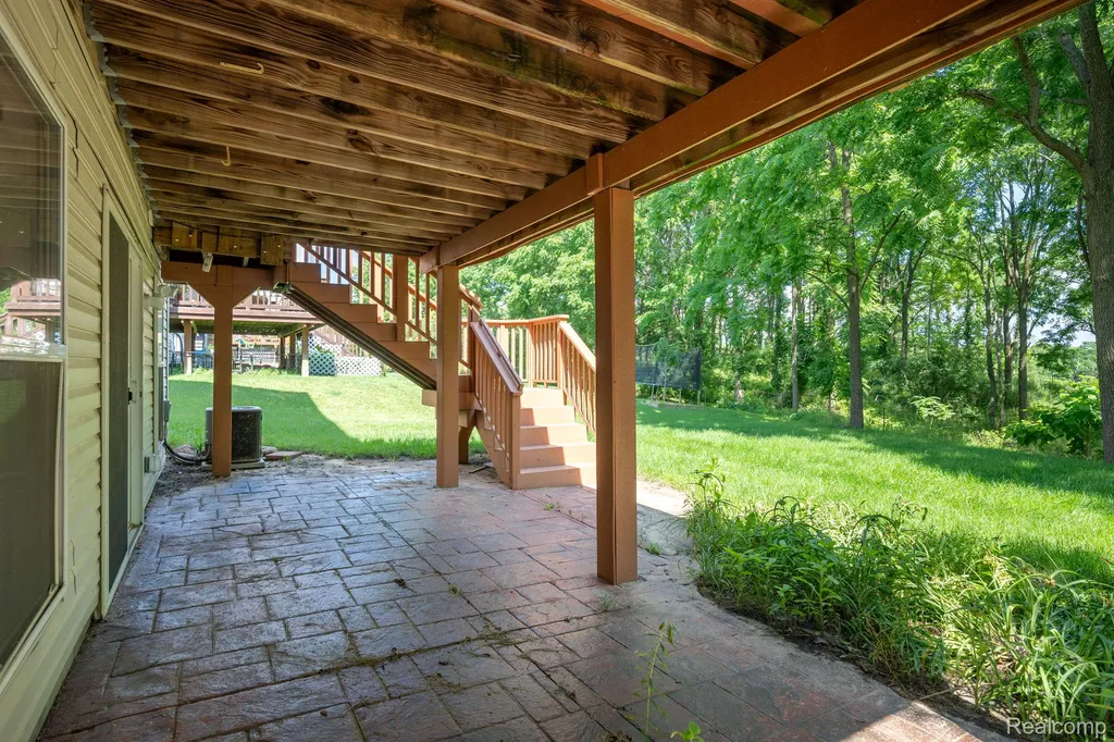 416 Otter Run Road Holly Township MI 48442