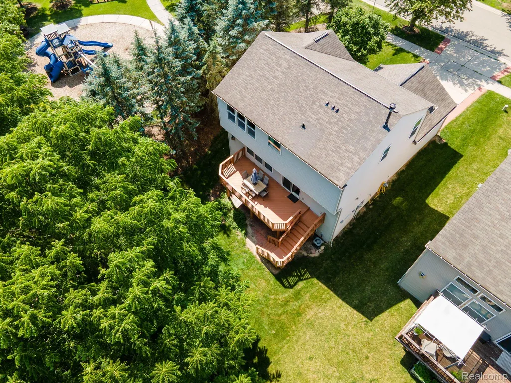 416 Otter Run Road Holly Township MI 48442