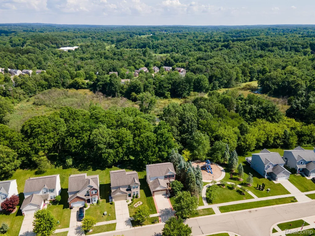 416 Otter Run Road Holly Township MI 48442