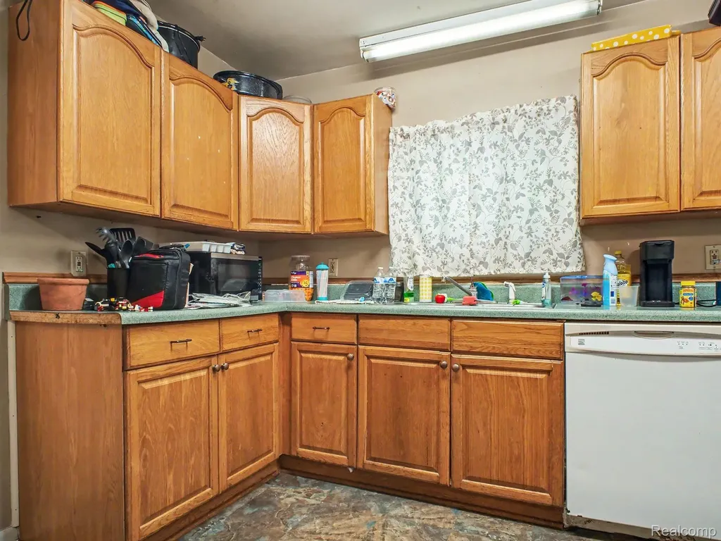 926 Martin Drive Attica Township MI 48412