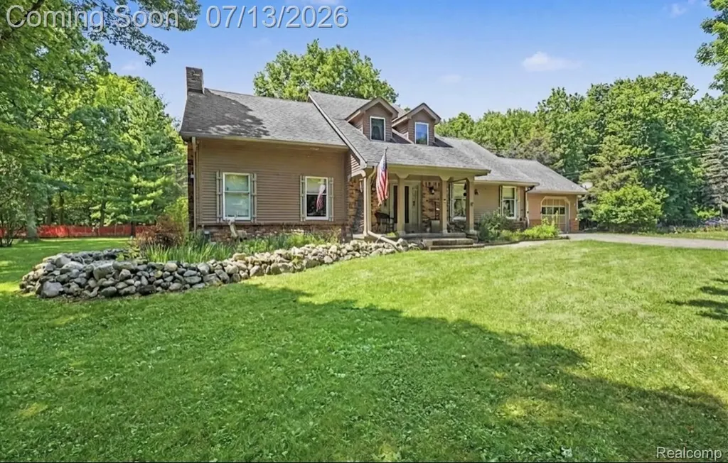 3284 Pratt Road Hadley Township MI 48455