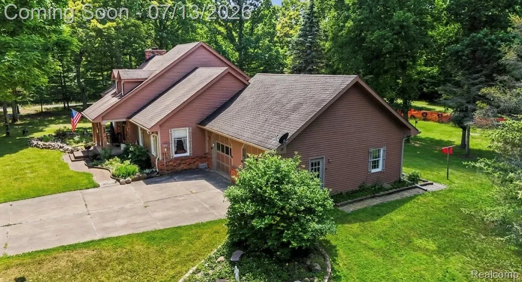 3284 Pratt Road Hadley Township MI 48455
