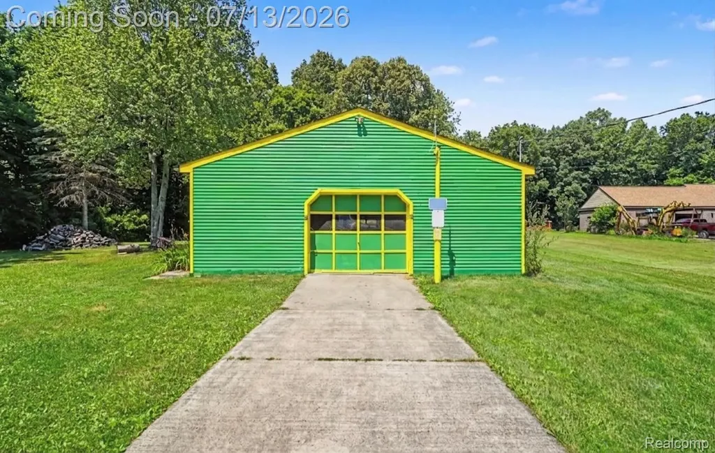 3284 Pratt Road Hadley Township MI 48455
