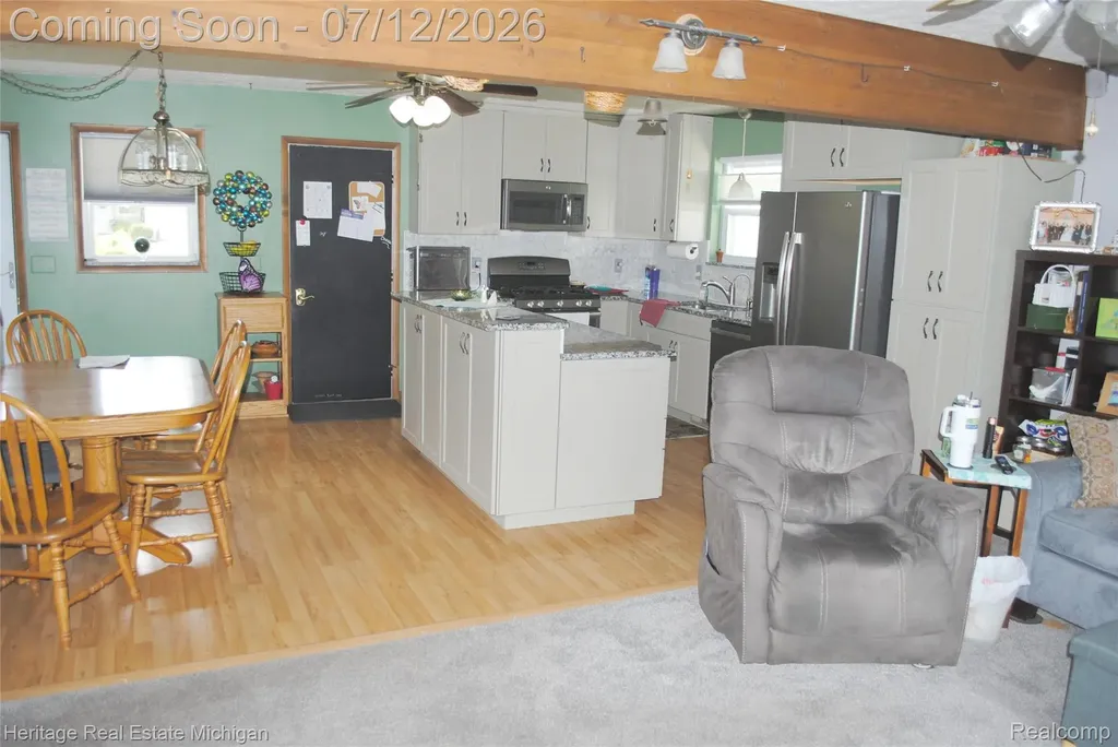 1673 Woodlake Circle Brighton City MI 48116