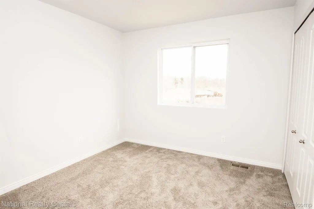 10399 Valley Drive Goodrich Village MI 48438