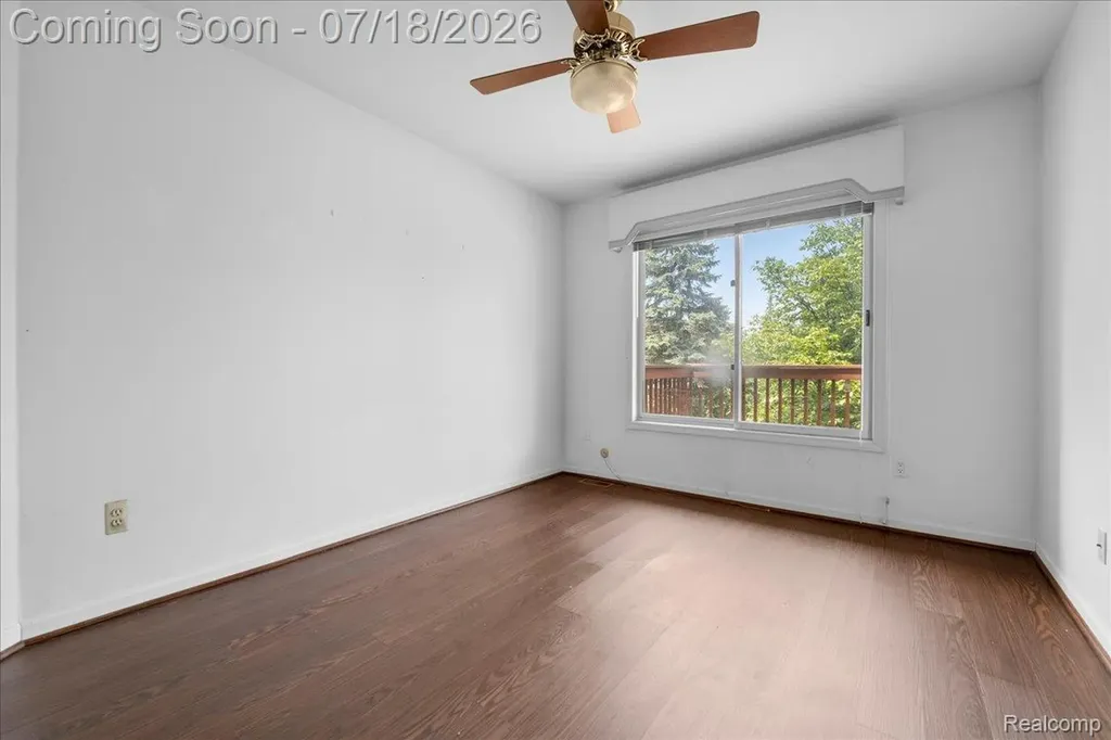 24533 Martel Drive Farmington Hills City MI 48335