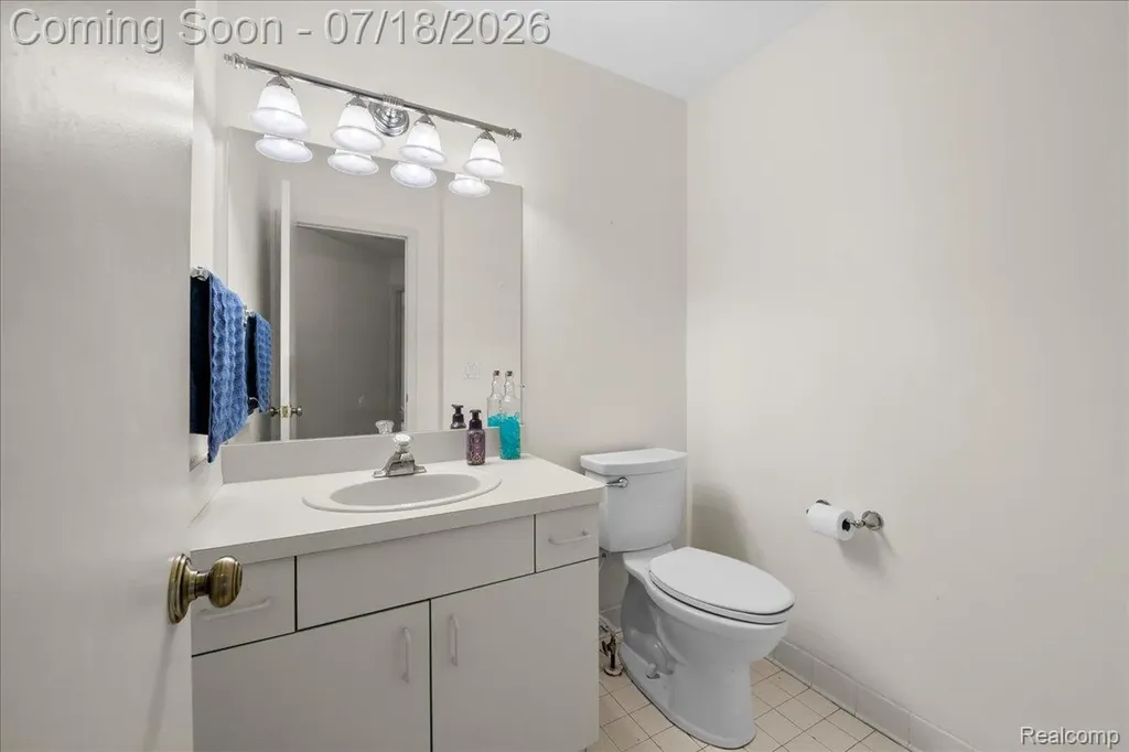 24533 Martel Drive Farmington Hills City MI 48335