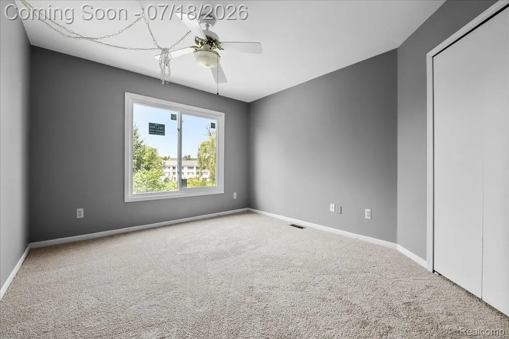 24533 Martel Drive Farmington Hills City MI 48335