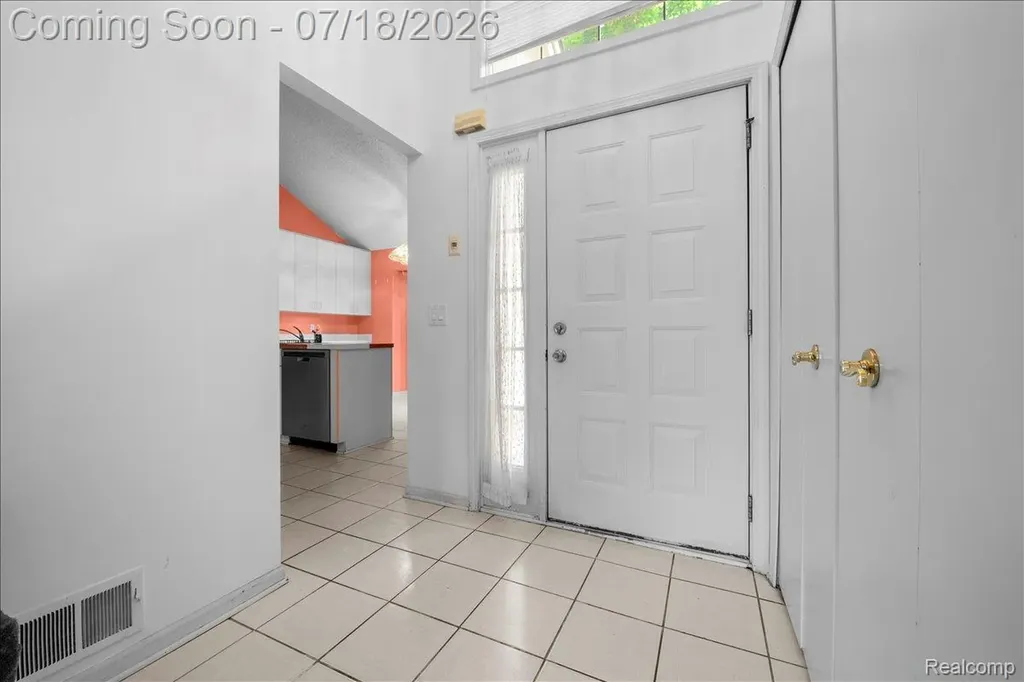 24533 Martel Drive Farmington Hills City MI 48335