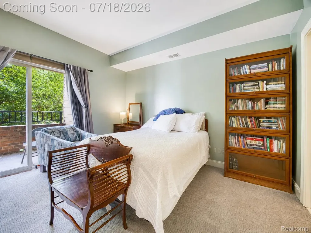 39144 Hayes Road Clinton Charter Township MI 48038