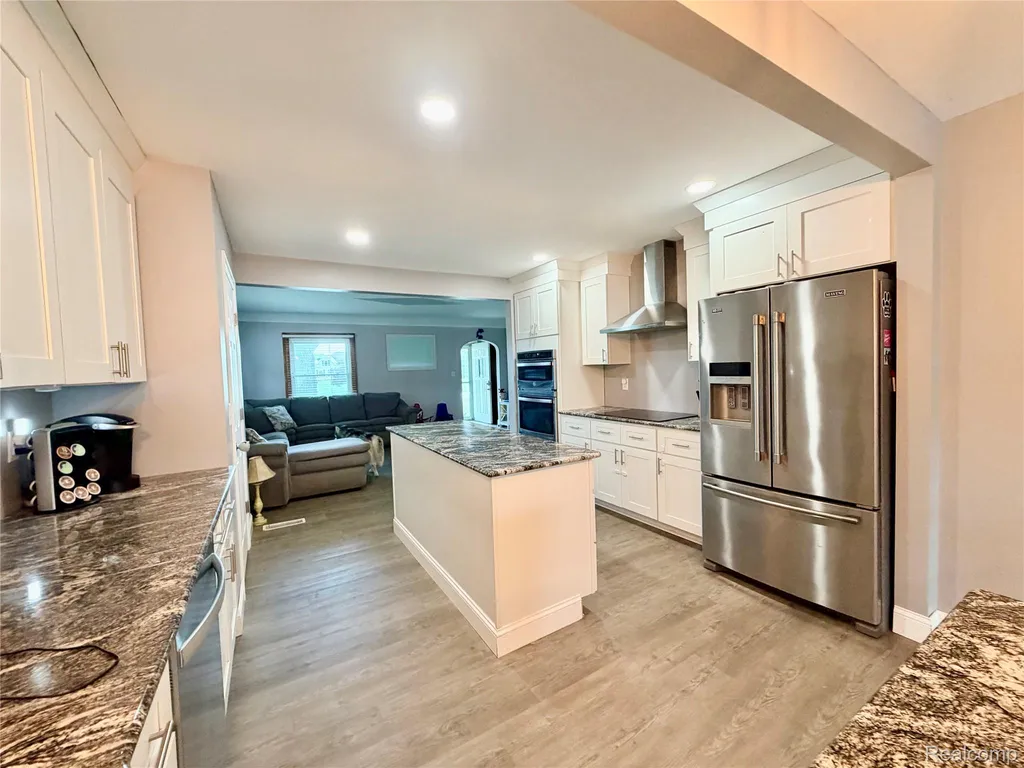 3840 E Dunbar Road Monroe Charter Township MI 48161