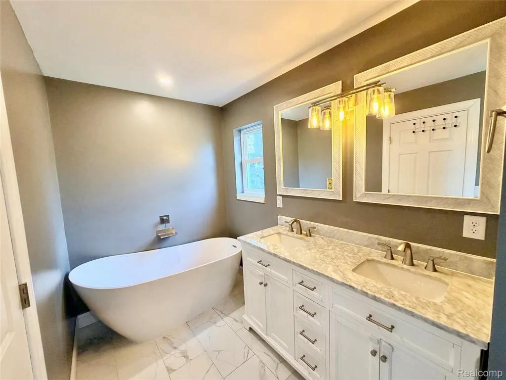 3840 E Dunbar Road Monroe Charter Township MI 48161