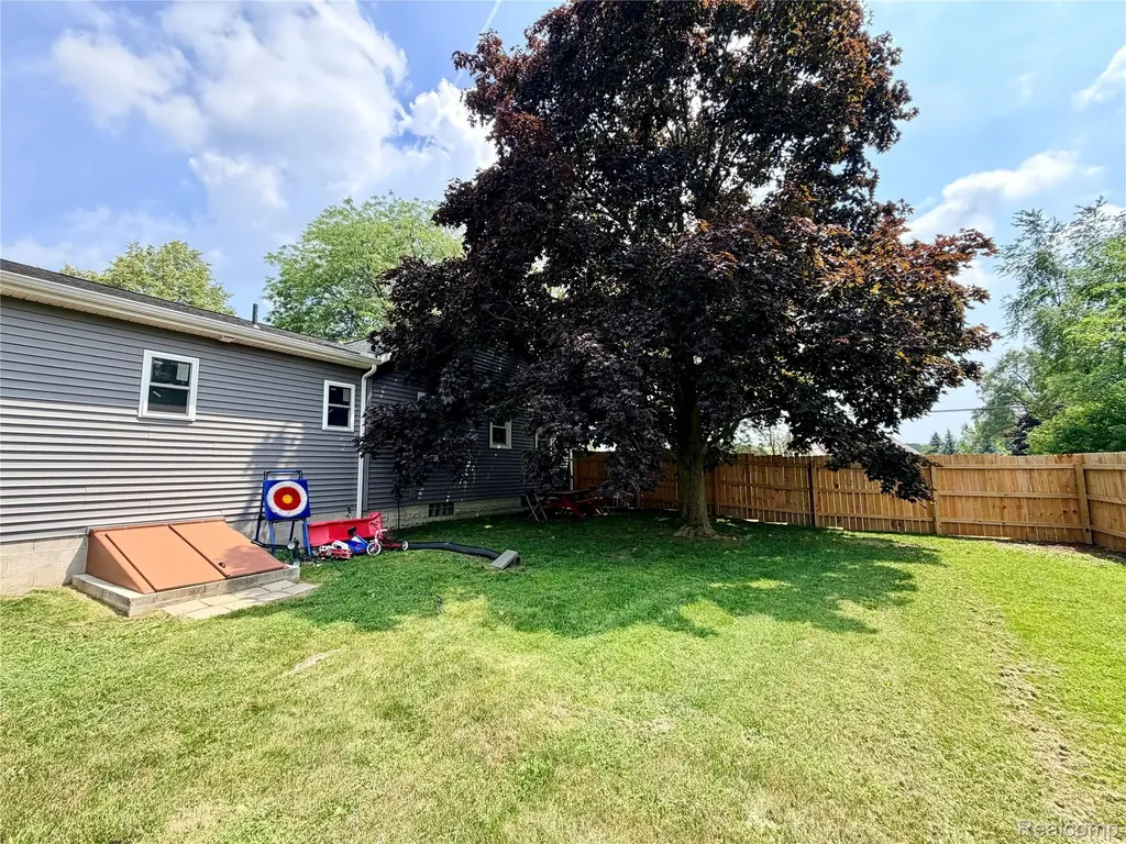 3840 E Dunbar Road Monroe Charter Township MI 48161